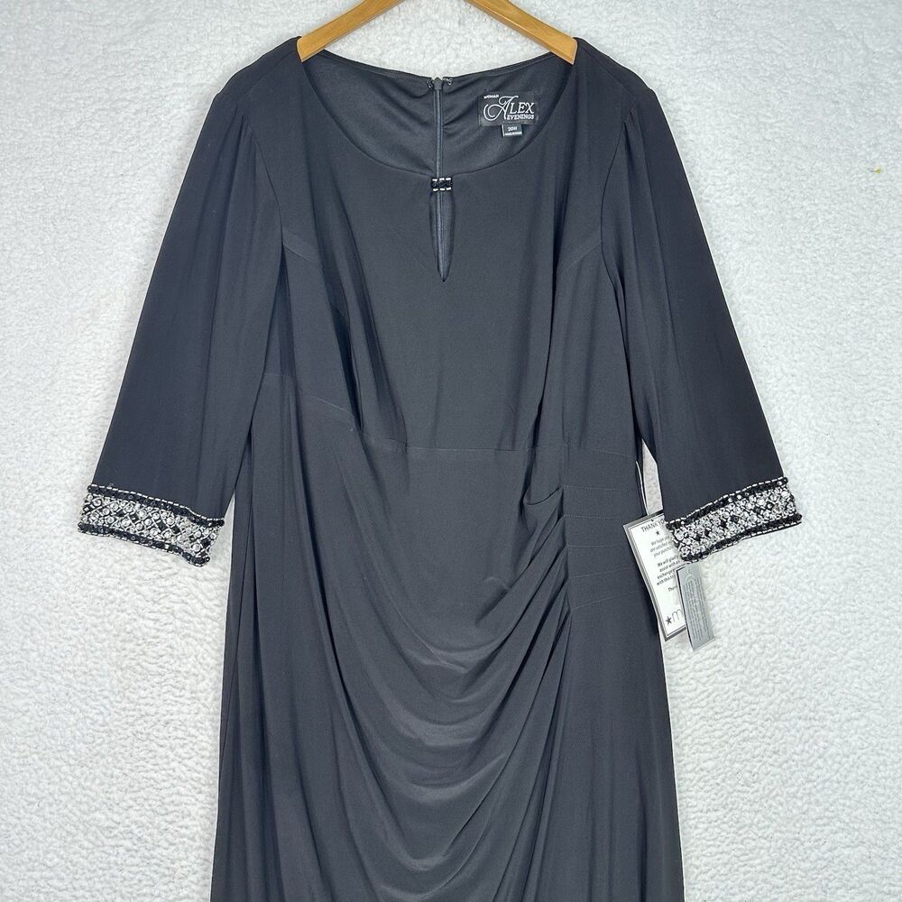 Alex Evenings Plus 20W Black Keyhole‎ Embellished A-Line Gown NWT Formal Dress - Picture 3 of 13